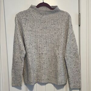 Old Navy Speckled Gray Women's Turtleneck Sweater